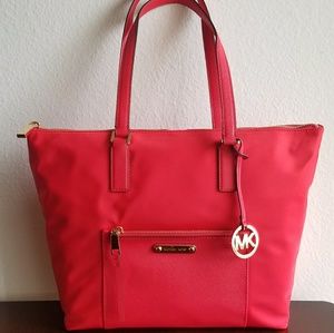 NWT Michael Kors Red Arians Large Handbag Tote
